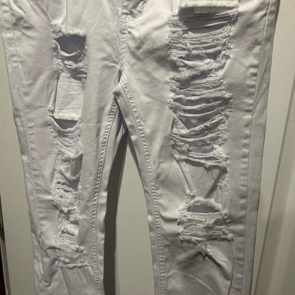 American Bazi White Distressed Skinny Jeans NWT - Picture 2 of 10